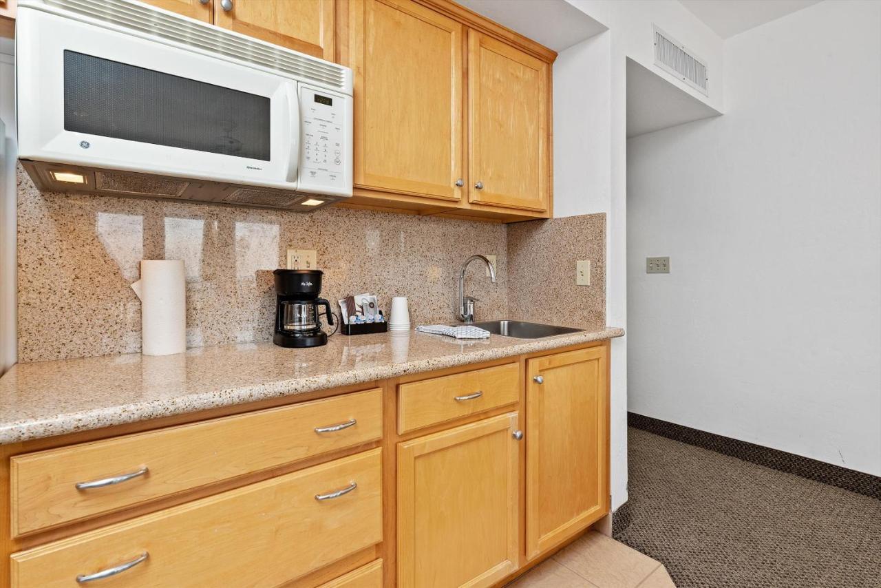 Beach House Inn & Suites Pismo Beach Bagian luar foto